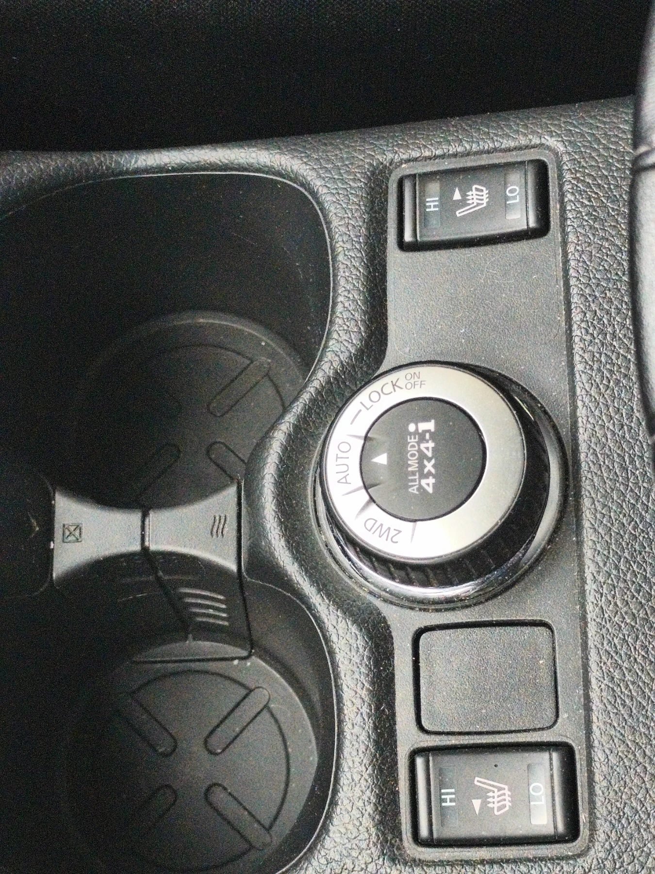Nissan X-trail, снимка 7 - Автомобили и джипове - 55252094