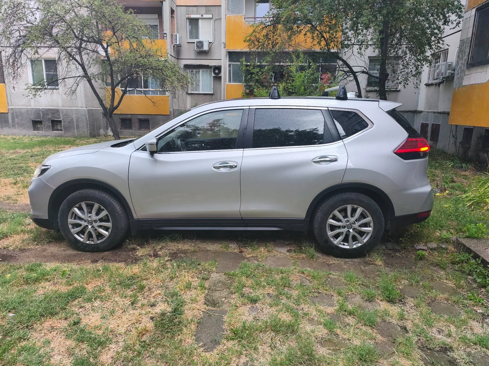Nissan X-trail, снимка 5 - Автомобили и джипове - 55252094
