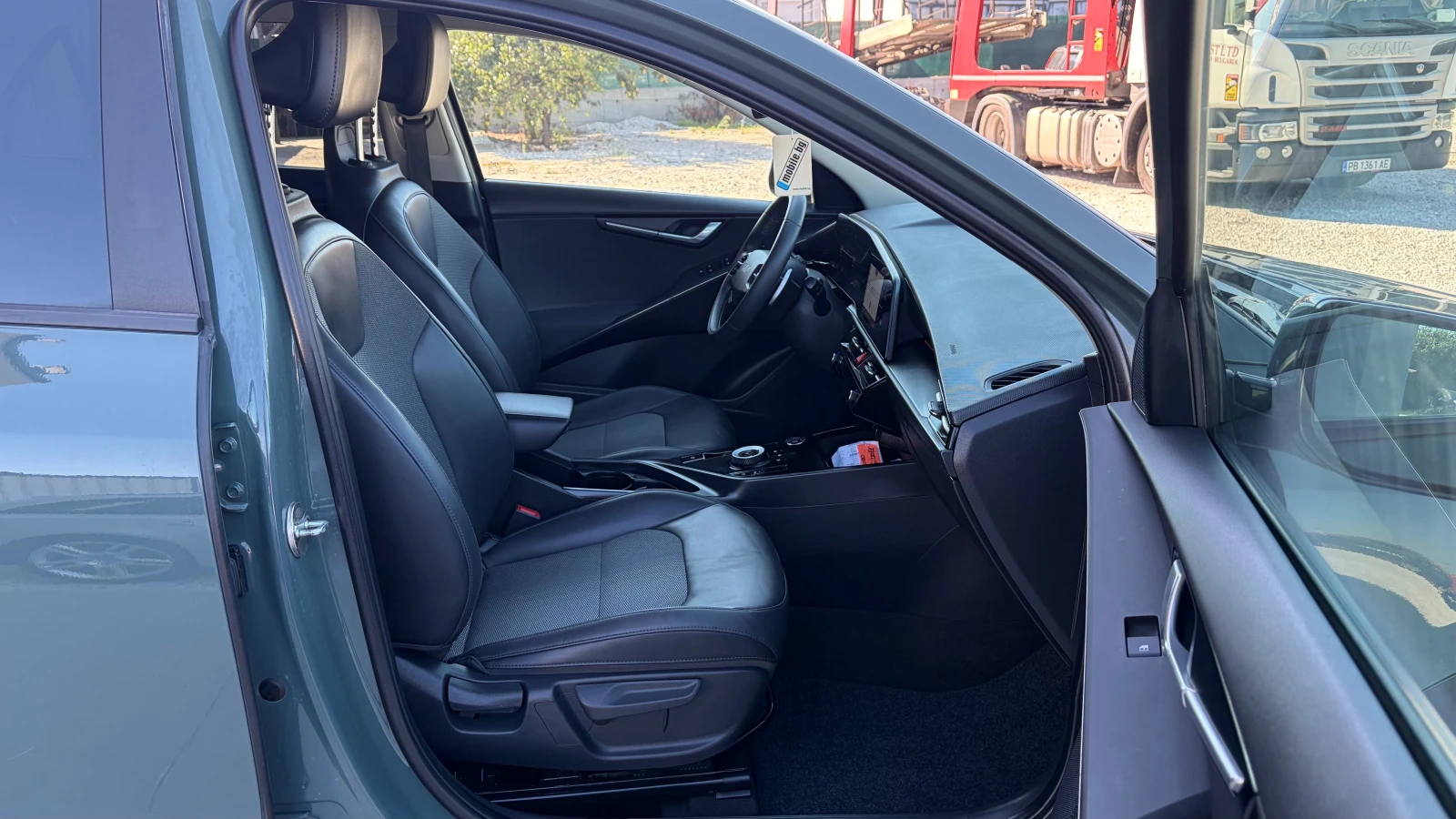 Kia Niro 1.6 HEV , снимка 12 - Автомобили и джипове - 56114225
