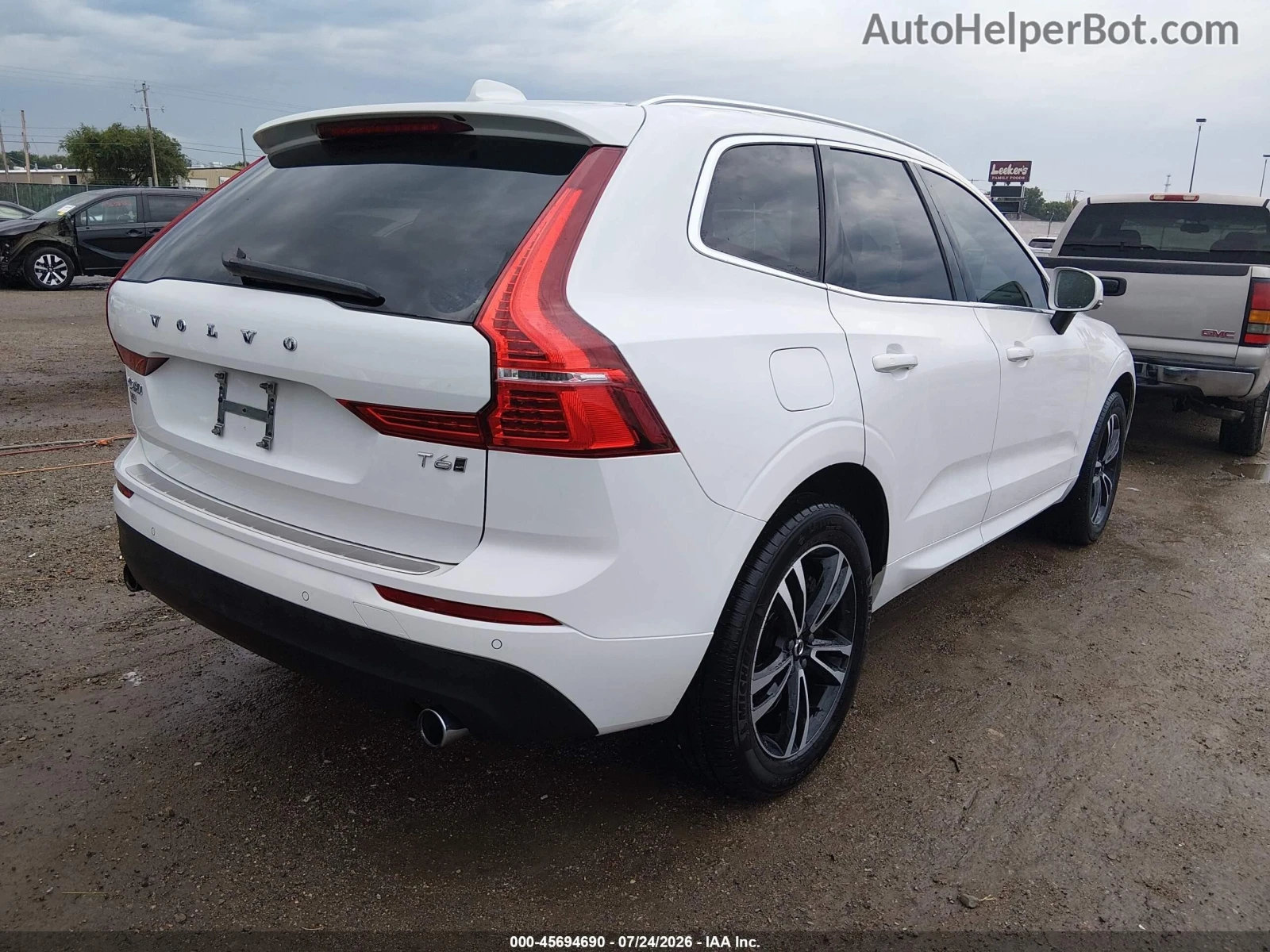 Volvo XC60 T6 Momentum* 4х4* Цена до БГ, снимка 3 - Автомобили и джипове - 56159288