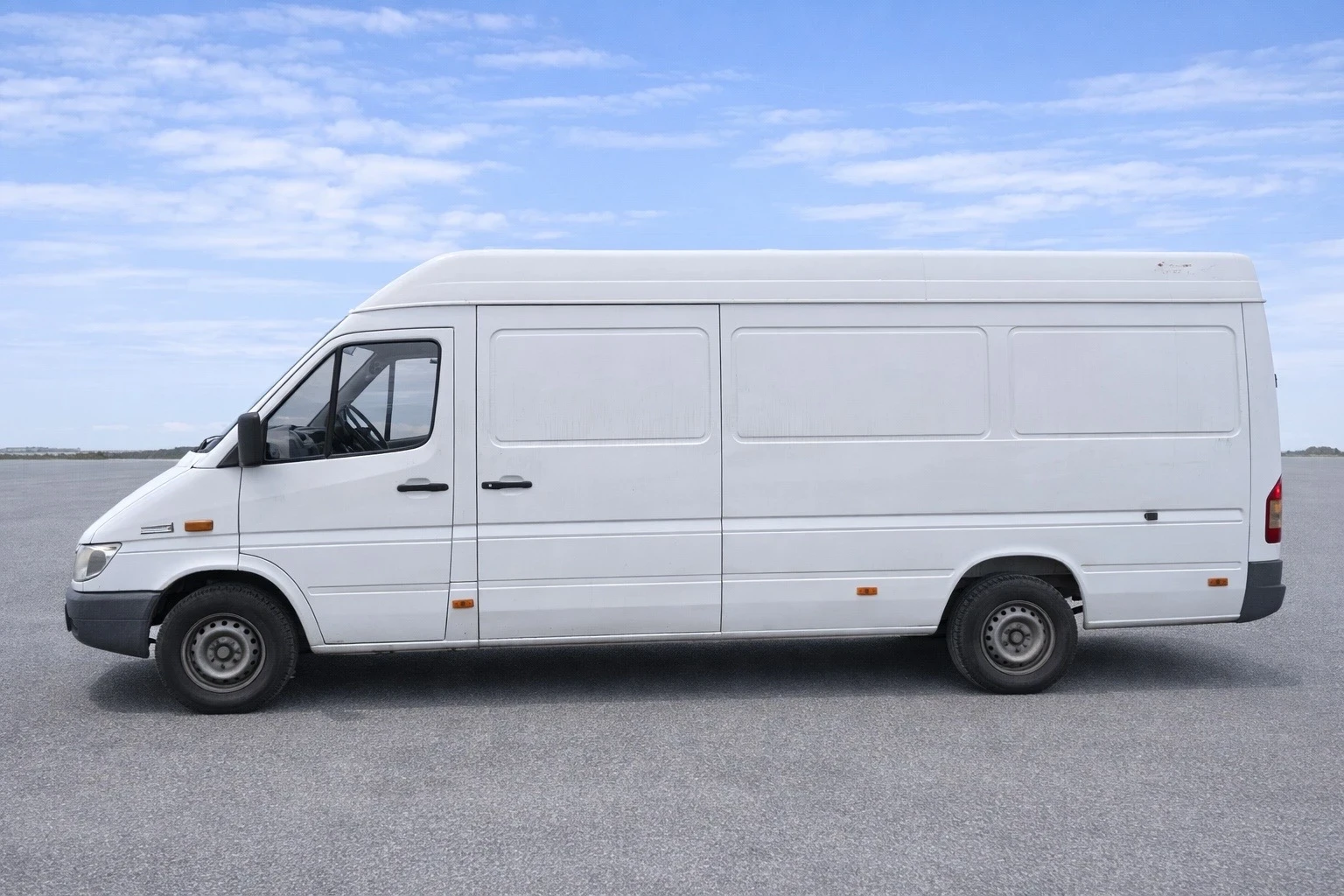 Mercedes-Benz Sprinter 311 MAXI база с Надстройка., снимка 6 - Бусове и автобуси - 55506249