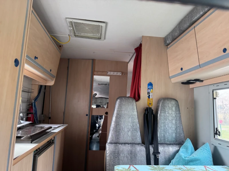 Кемпер Fiat DUCATO, снимка 11 - Каравани и кемпери - 48431931