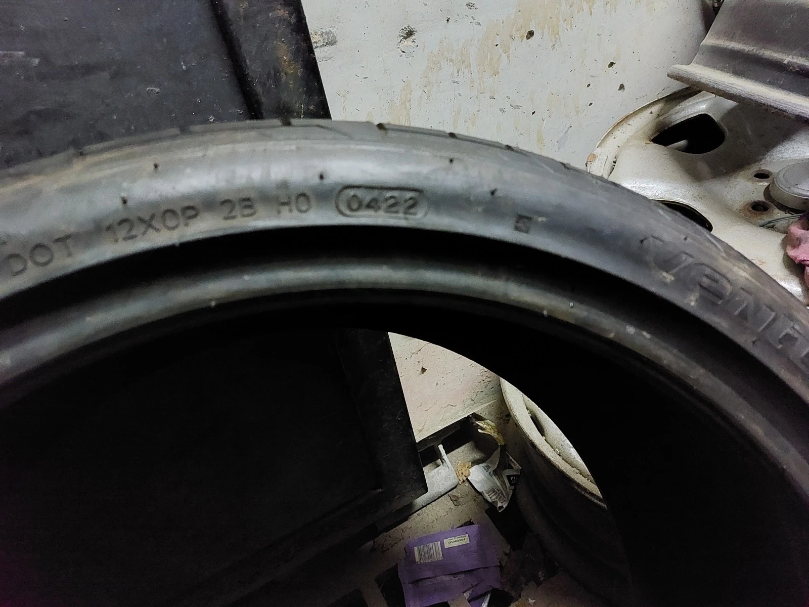 ���� 235/35R19 | Mobile.bg � ����������� 4