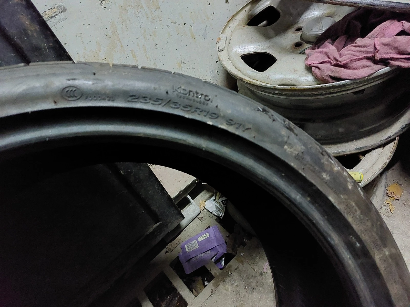 ���� 235/35R19 | Mobile.bg � ����������� 6