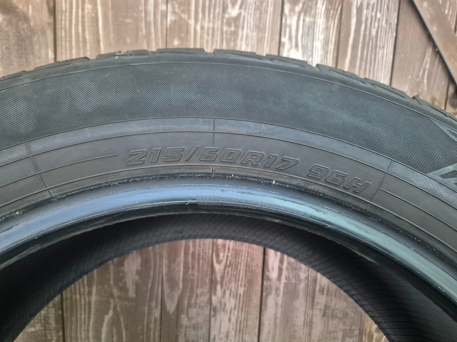 Гуми Летни 215/60R17, снимка 3 - Гуми и джанти - 55953108