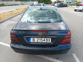 Mercedes-Benz E 220, снимка 4