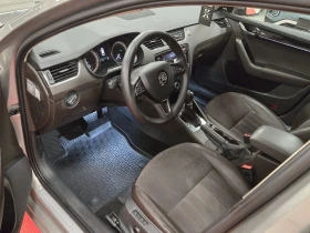Skoda Octavia L&K / 2.0TDI / DSG6 / Обсслужена / Регистрирана - 27900 лв. - 23862012 7
