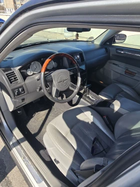 Chrysler 300c ГАЗ - 2300 € / 4498.41 лв. - 73020814 5