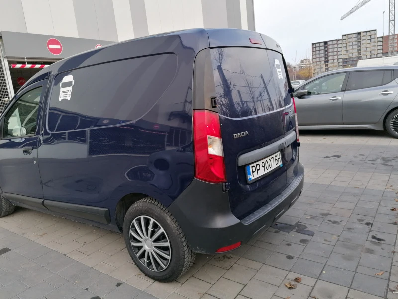 Dacia Dokker, снимка 17 - Автомобили и джипове - 46923159