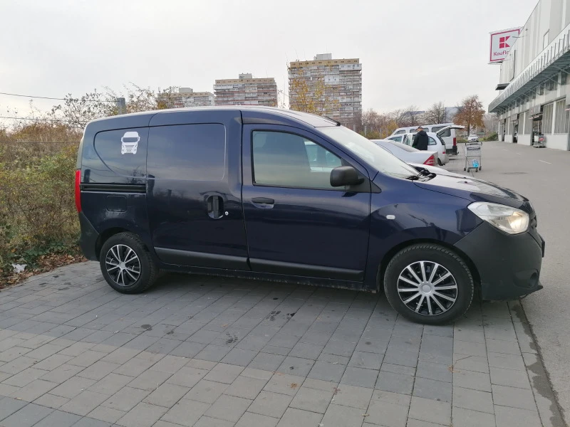 Dacia Dokker, снимка 16 - Автомобили и джипове - 46923159