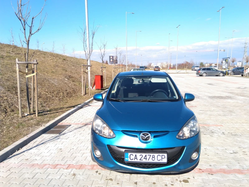 Mazda 2 II (DE, facelift 2010) 1.5i (102 кс), снимка 2 - Автомобили и джипове - 46615612