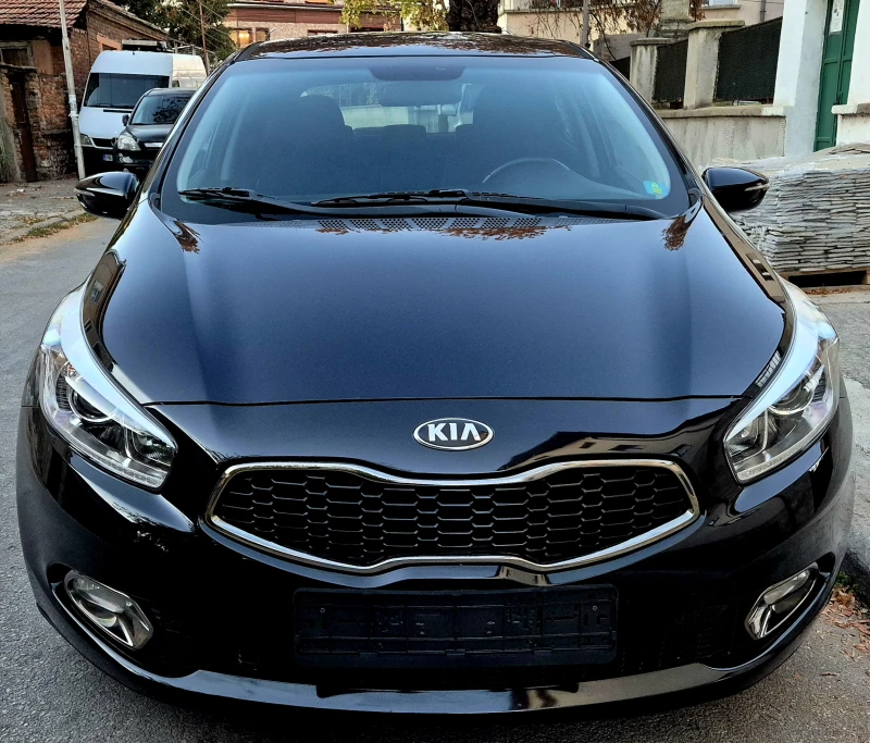 Kia Ceed 1.6d-6speed-верига, снимка 5 - Автомобили и джипове - 47885037