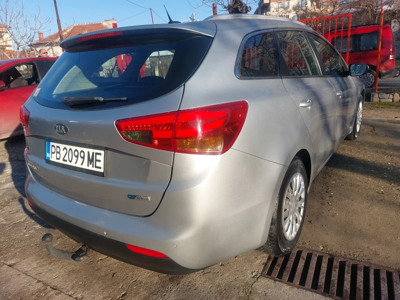 Kia Ceed 1.6.Navi, снимка 9 - Автомобили и джипове - 48718161