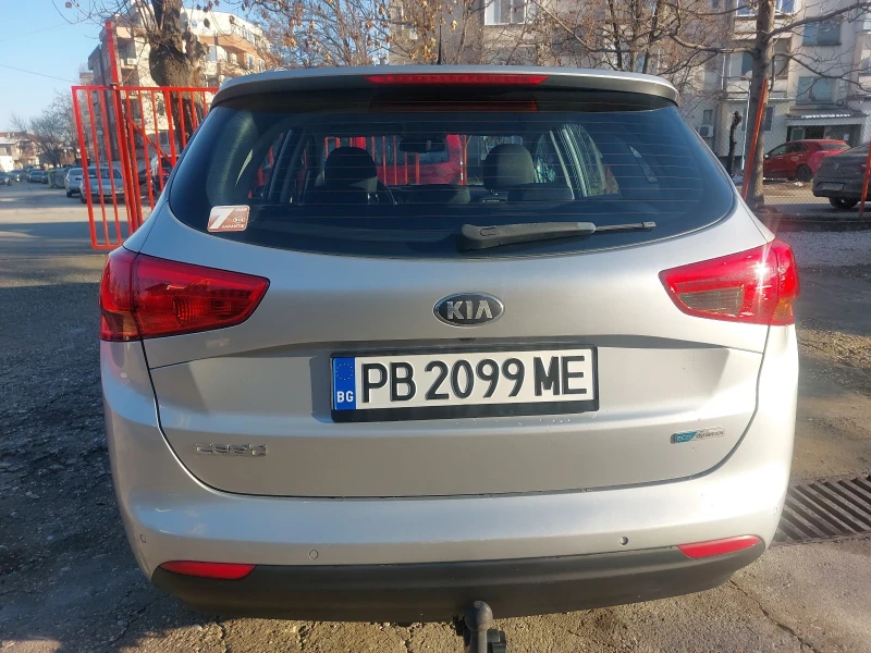 Kia Ceed 1.6.Navi, снимка 4 - Автомобили и джипове - 48718161