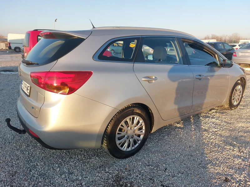 Kia Ceed 1.6.Navi, снимка 17 - Автомобили и джипове - 48718161