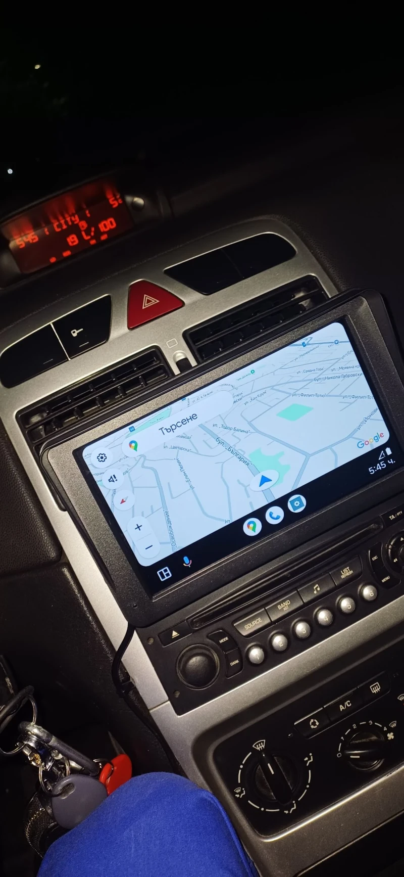 Peugeot 307 SW, снимка 11 - Автомобили и джипове - 51809776