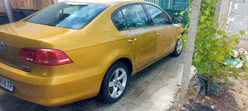 VW Passat 2.0 TDI 6 скорости 195кс, снимка 5 - Автомобили и джипове - 52673125