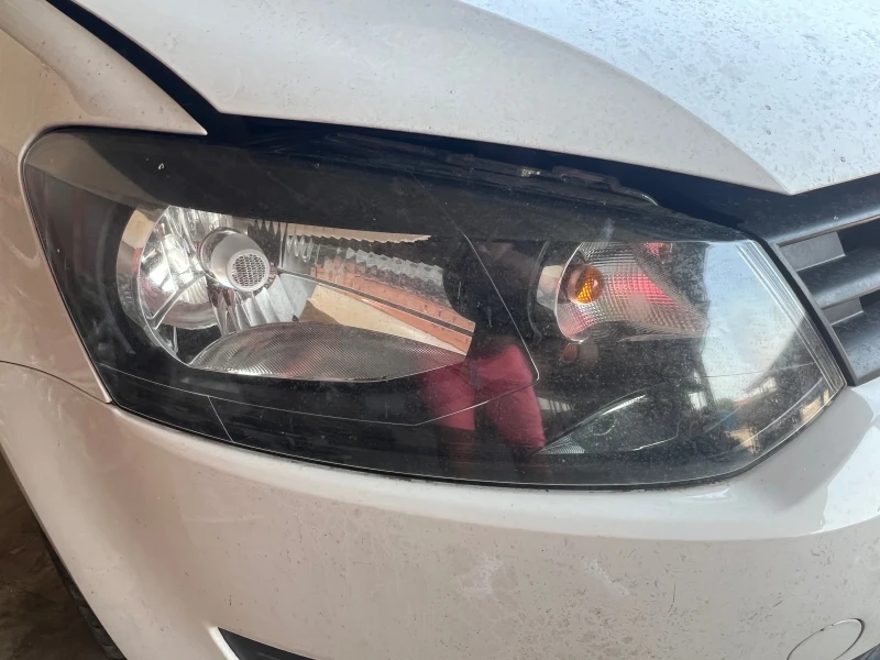 VW Polo 1.6TDI , снимка 14 - Автомобили и джипове - 52645210