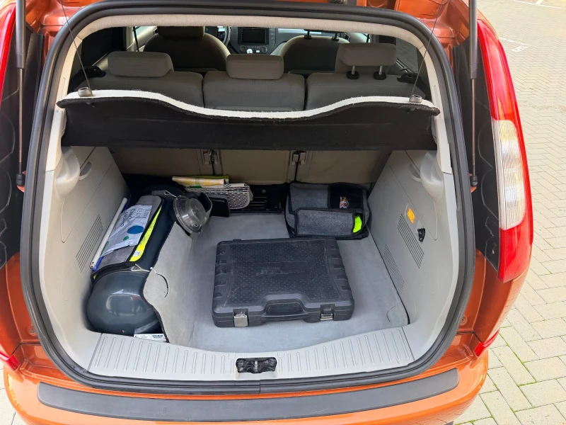 Ford C-max, снимка 15 - Автомобили и джипове - 52661936