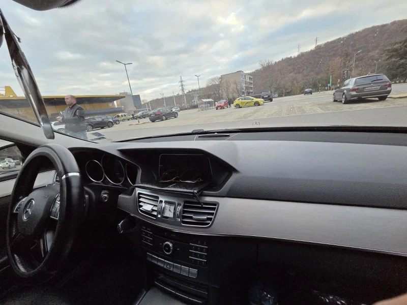 Mercedes-Benz C 200, снимка 5 - Автомобили и джипове - 52787307