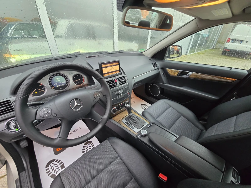 Mercedes-Benz C 220 Автоматик !!AVANTGARDE!Навигация!Германия!!, снимка 10 - Автомобили и джипове - 53278491