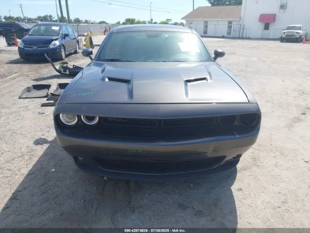 Dodge Challenger SXT AWD 3.6L V6 * Oпция за ГАЗ - изображение 5