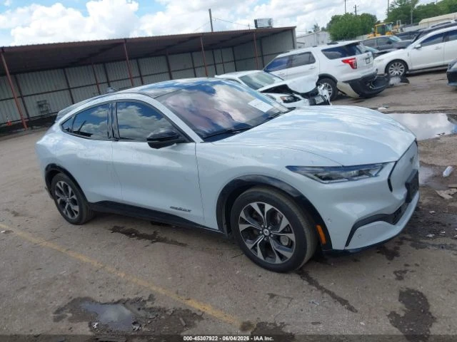 Ford Mustang Mach-E Premium AWD, снимка 7 - Автомобили и джипове - 55126923