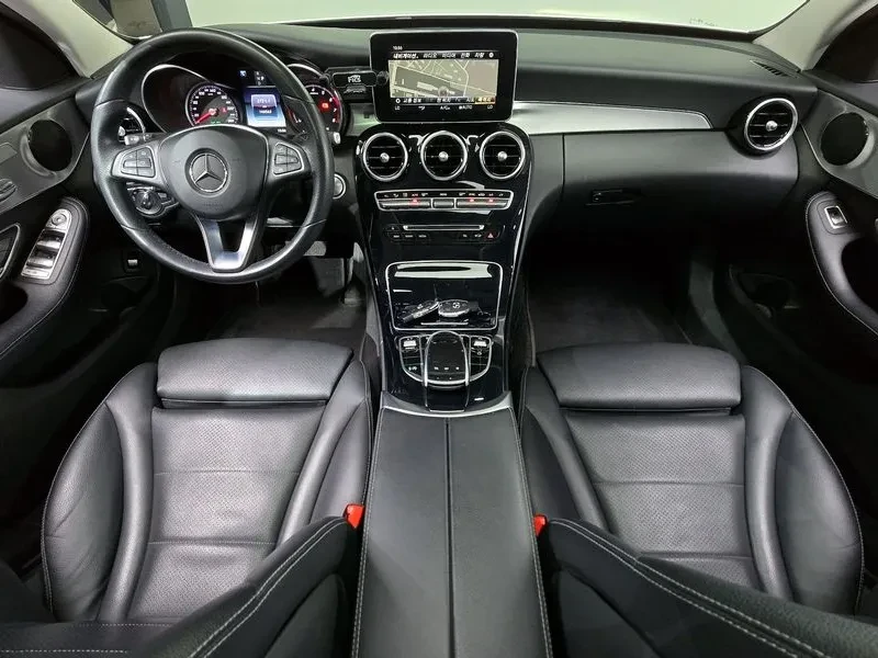 Mercedes-Benz C 200 САМО 30% АВАНС, снимка 16 - Автомобили и джипове - 56251401