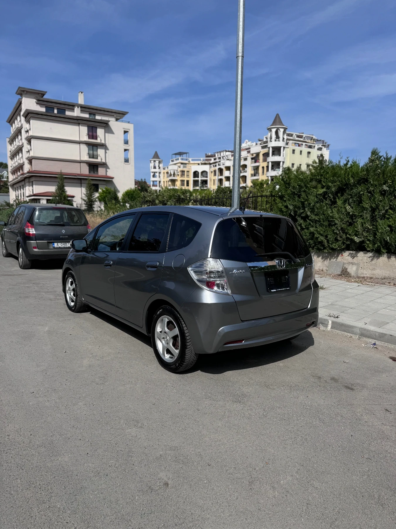 Honda Jazz 1.3i Hybrid* Panorama* Automatic * Swiss*  - изображение 4