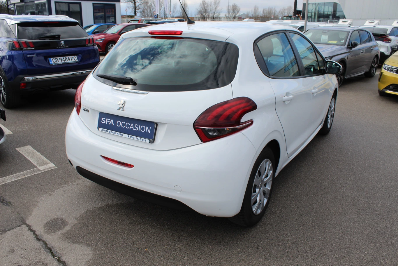 Peugeot 208 5P ACTIVE 1.2 VTi 68 BVM5 EURO 6.2 // 1901039 - изображение 3