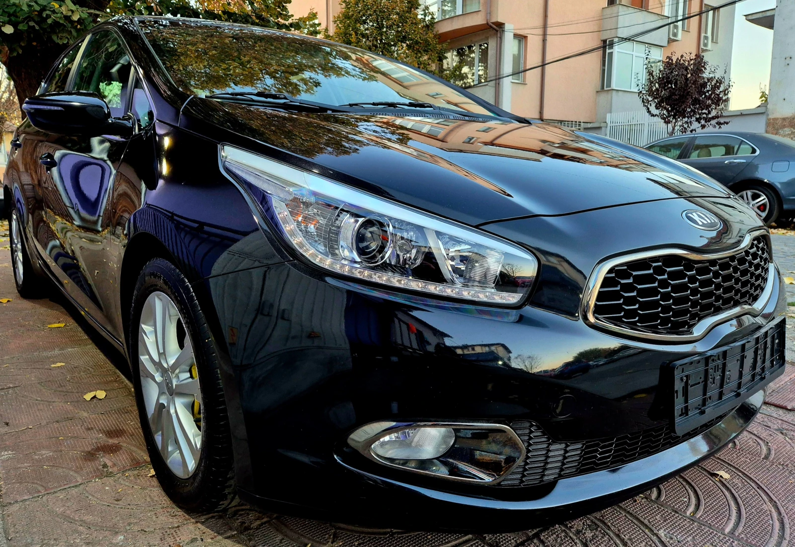 Kia Ceed 1.6d-6speed-верига - изображение 3