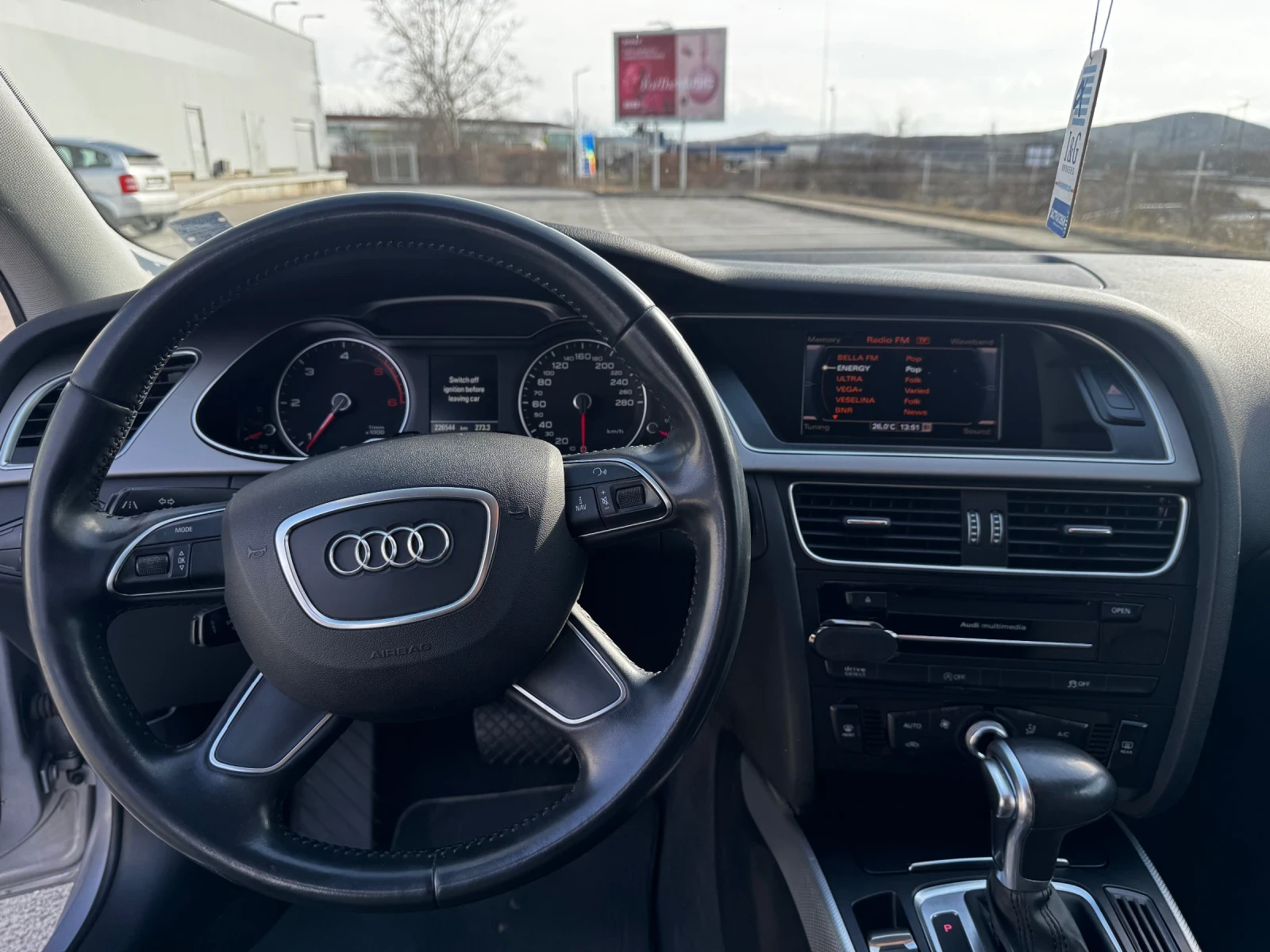 Audi A4 Седан - изображение 8