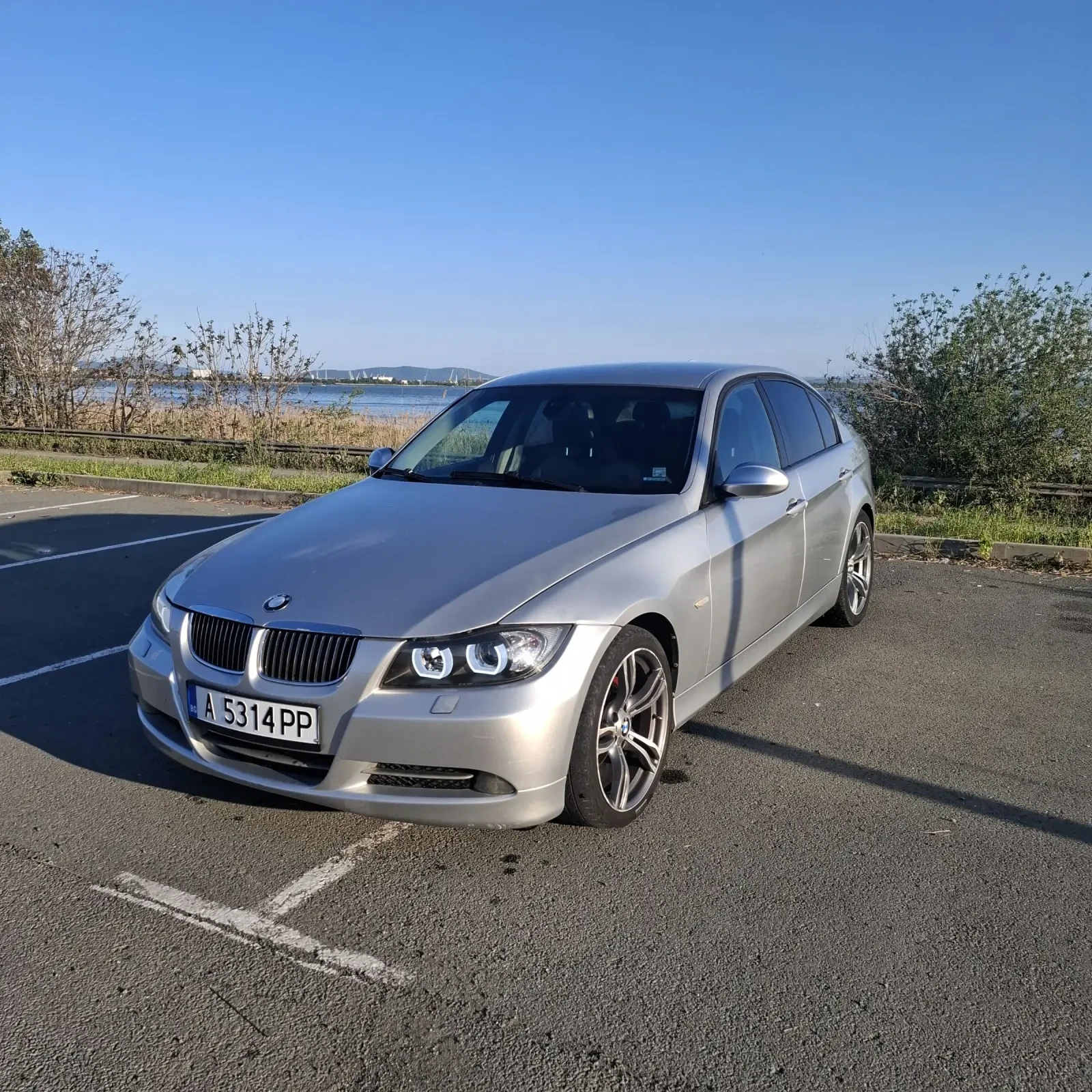 BMW 320  - изображение 2