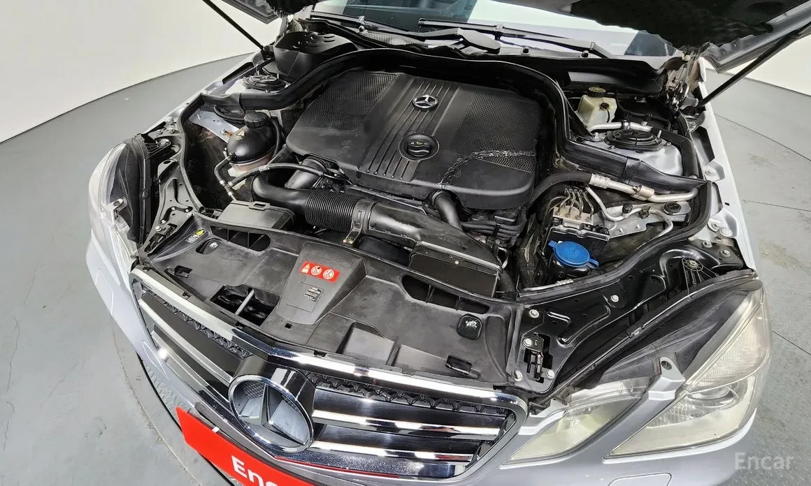 Mercedes-Benz E 220 E-Class W212 E220 CDI Avantgarde - изображение 6