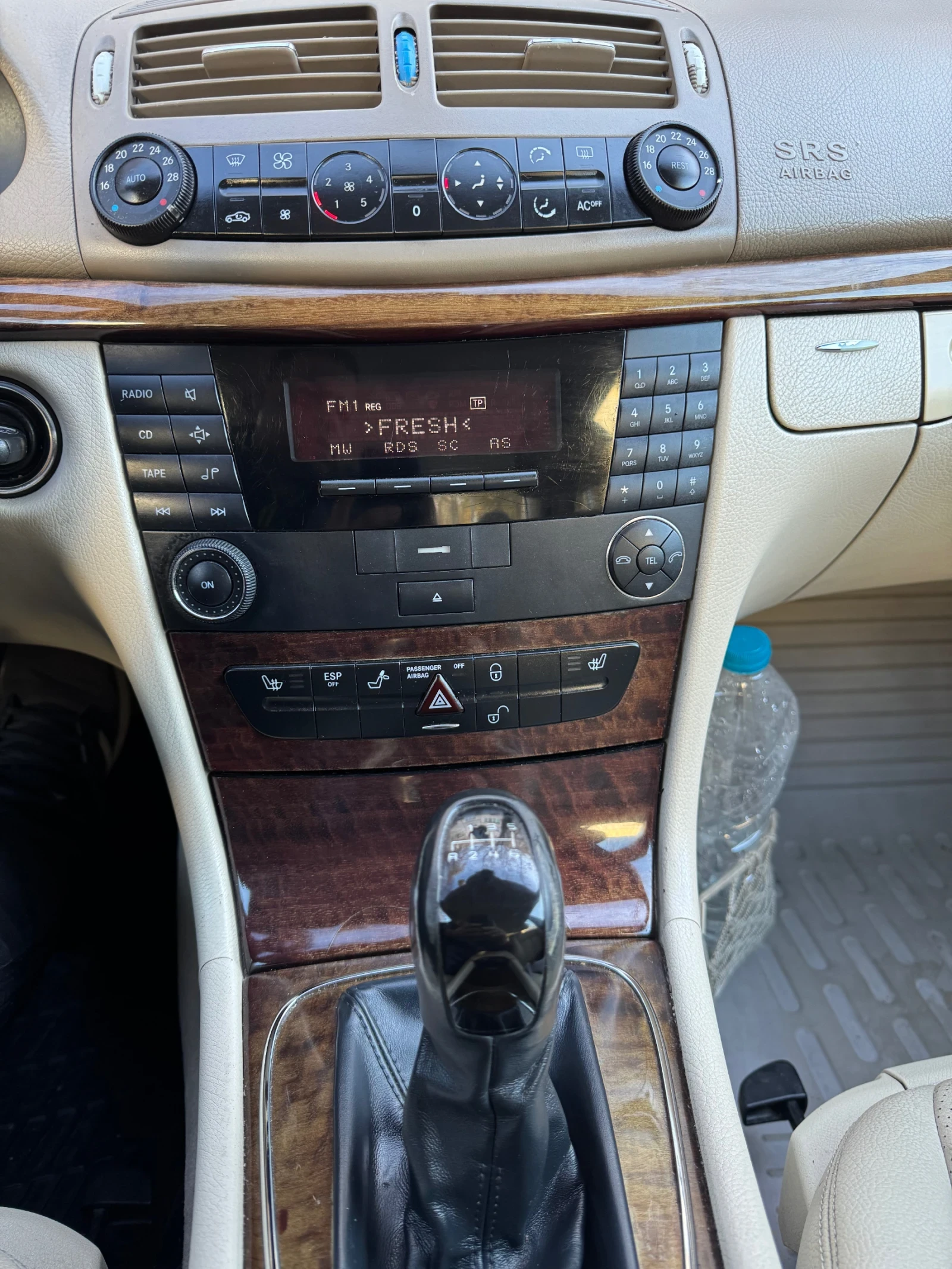 Mercedes-Benz E 220  - изображение 5