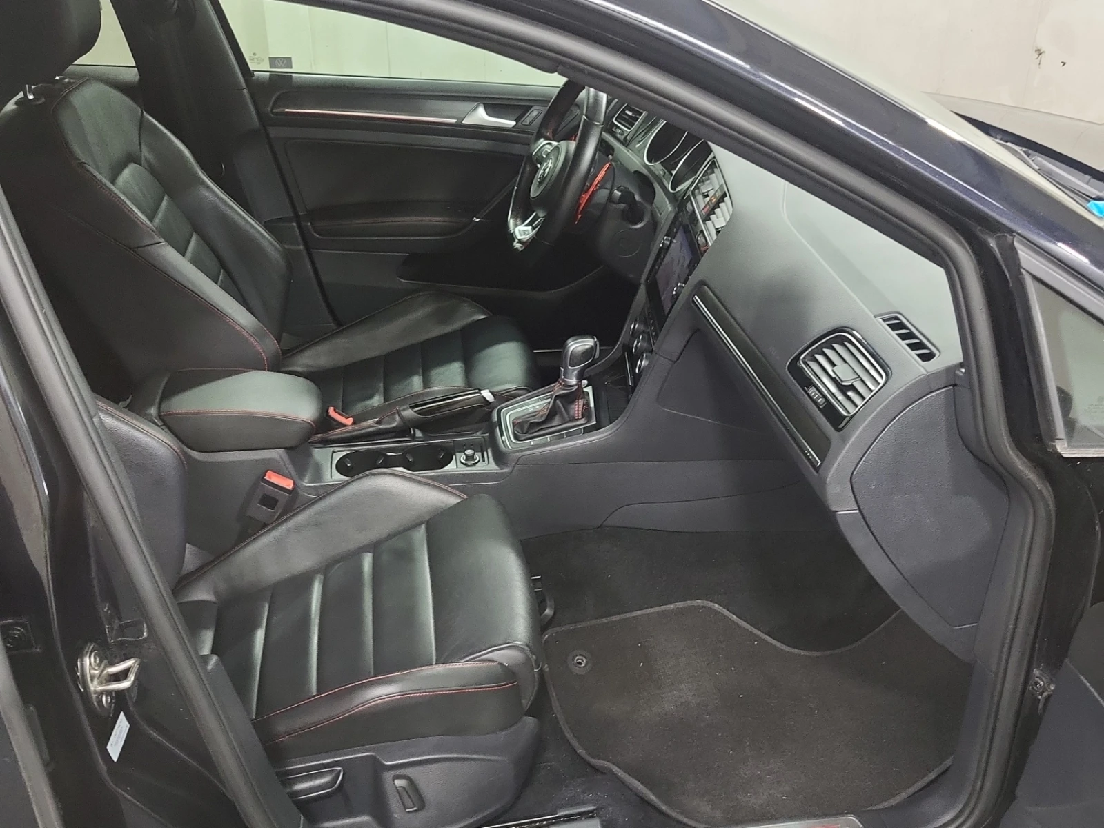 VW Golf * GTI* CARFAX *    | Mobile.bg   10