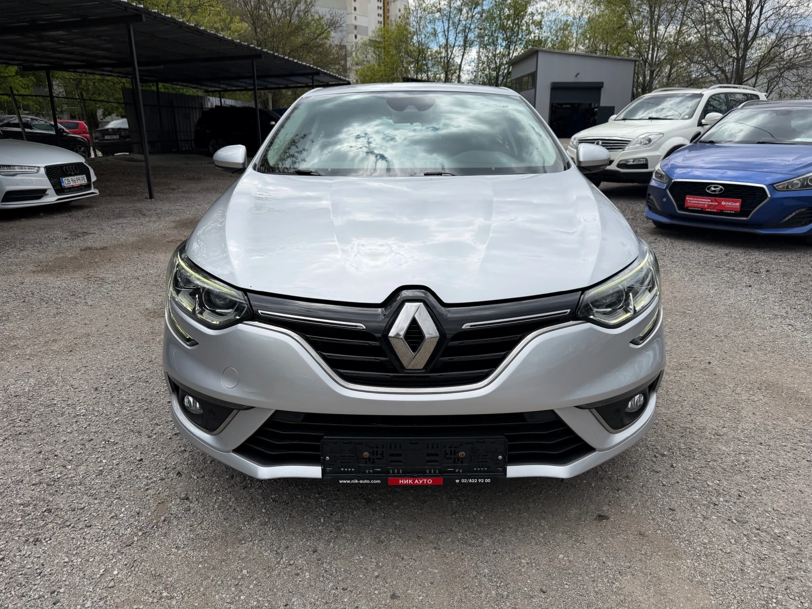 Renault Megane TCe* NAVI* LED, снимка 7 - Автомобили и джипове - 53035255