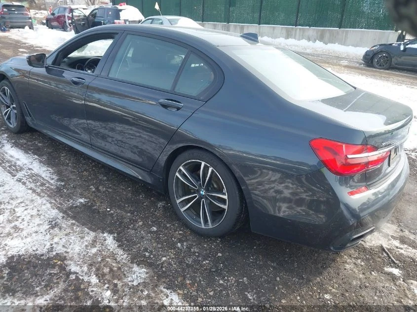 BMW 750 4.4l I xDrive | Mobile.bg � ����������� 3
