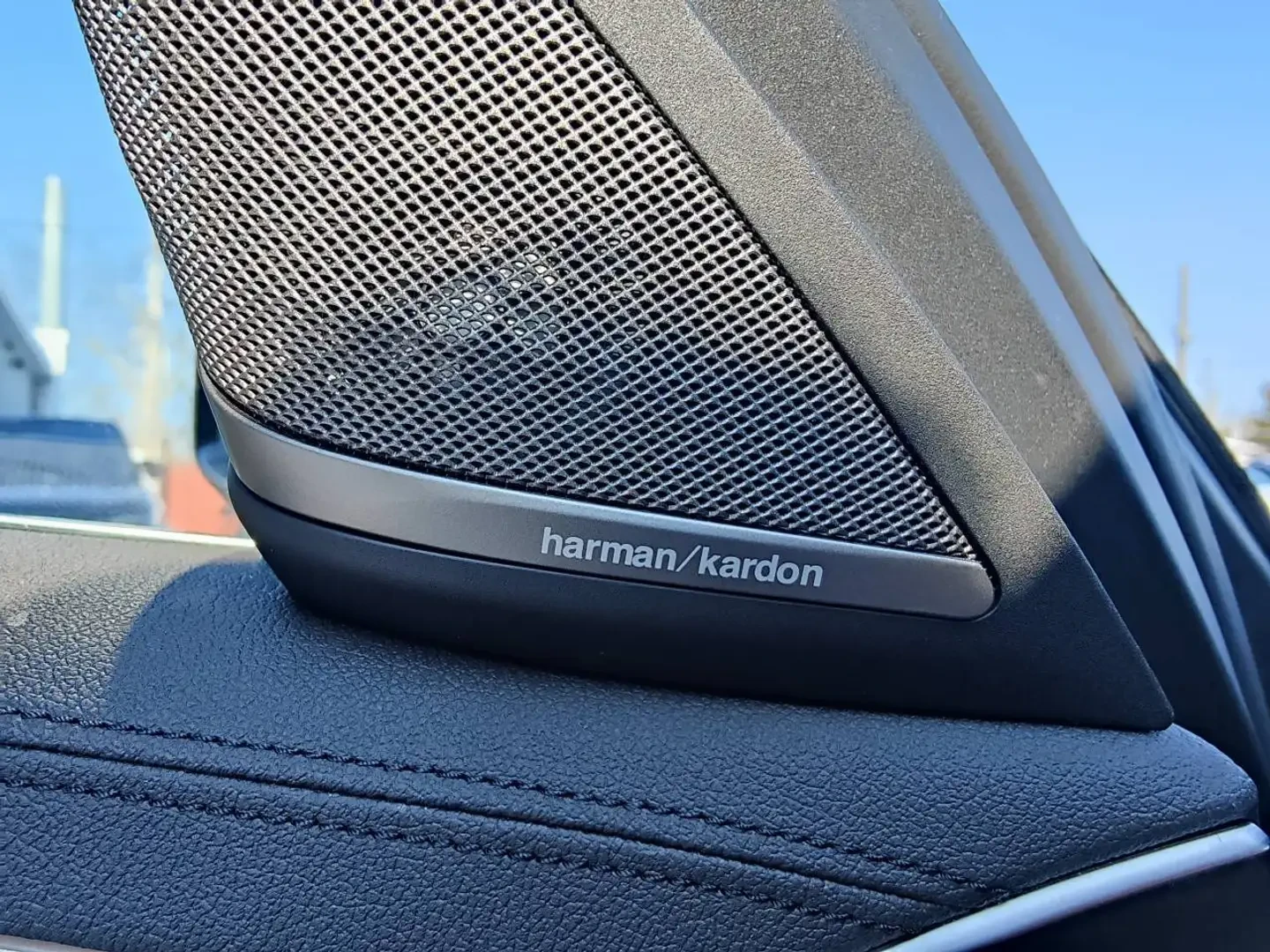 BMW 540 M-pack* Harman* HUD* Щори* Ambient* , снимка 9 - Автомобили и джипове - 53734848