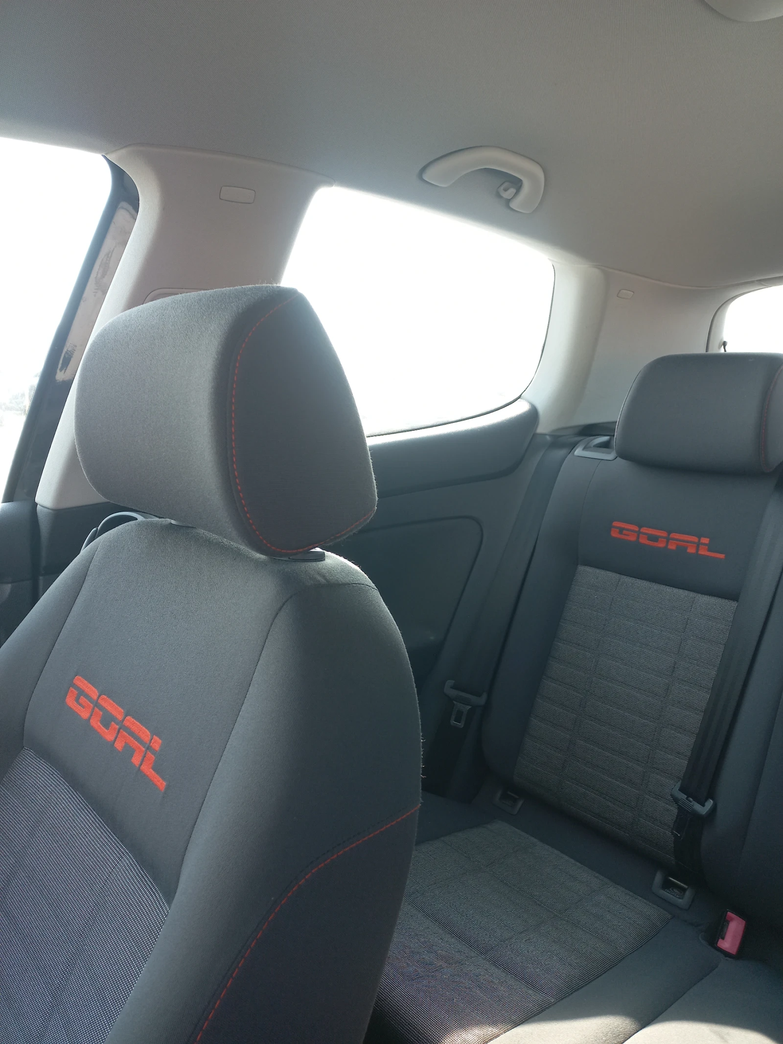 VW Golf 1, 6 I SMART, снимка 16 - Автомобили и джипове - 53747227