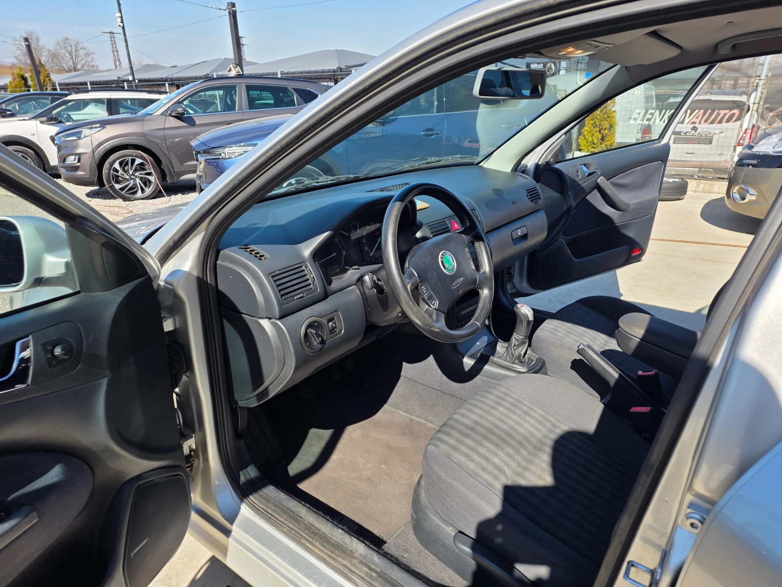 Skoda Octavia 1.9TDI-101к.с-4x4 КЛИМАТРОНИК 2005Г, снимка 12 - Автомобили и джипове - 53830287