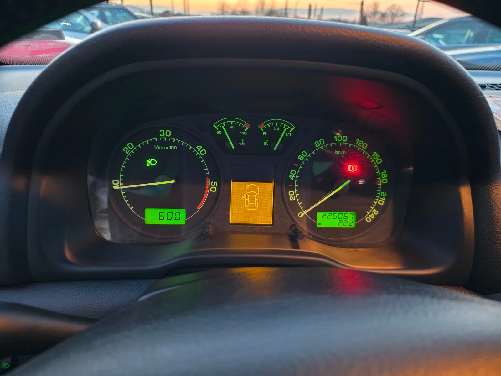 Skoda Octavia 1.9TDI-101к.с-4x4 КЛИМАТРОНИК 2005Г, снимка 9 - Автомобили и джипове - 53830287