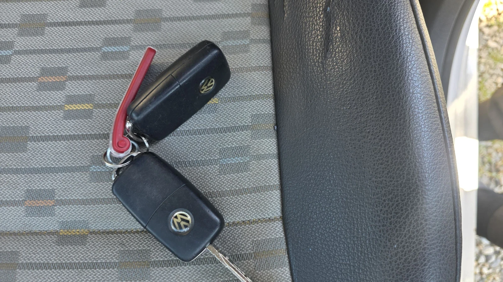 VW Caddy 1.6 TDI EURO 5, снимка 7 - Автомобили и джипове - 54426482