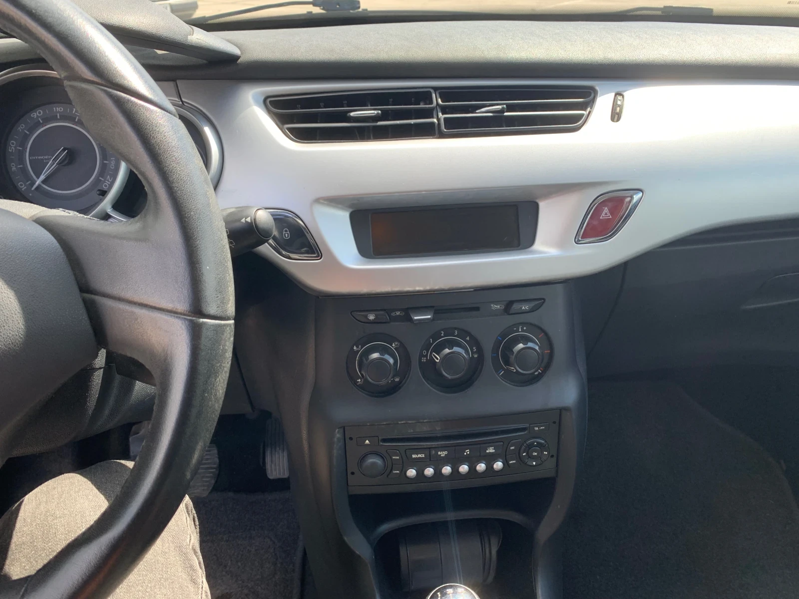 Citroen C3, снимка 10 - Автомобили и джипове - 54576428