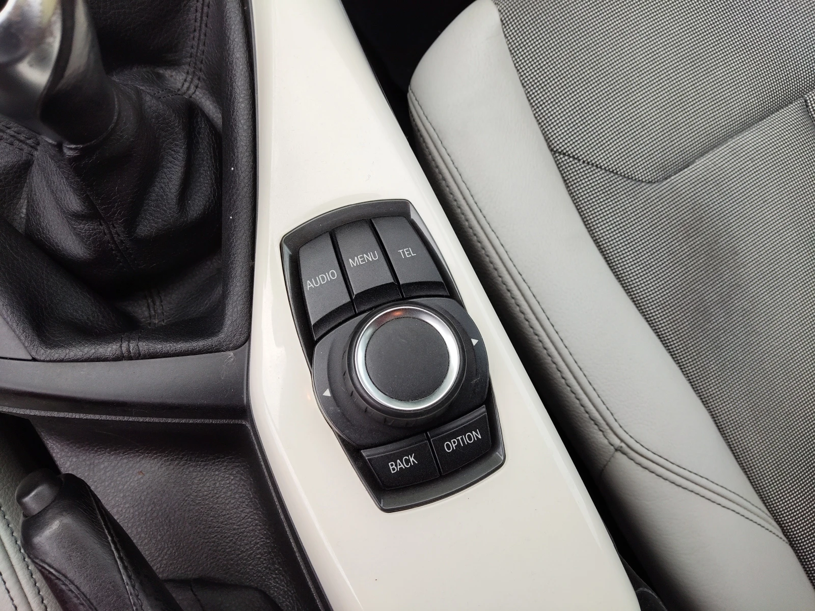 BMW 118 d 143ps URBAN, снимка 14 - Автомобили и джипове - 54686411