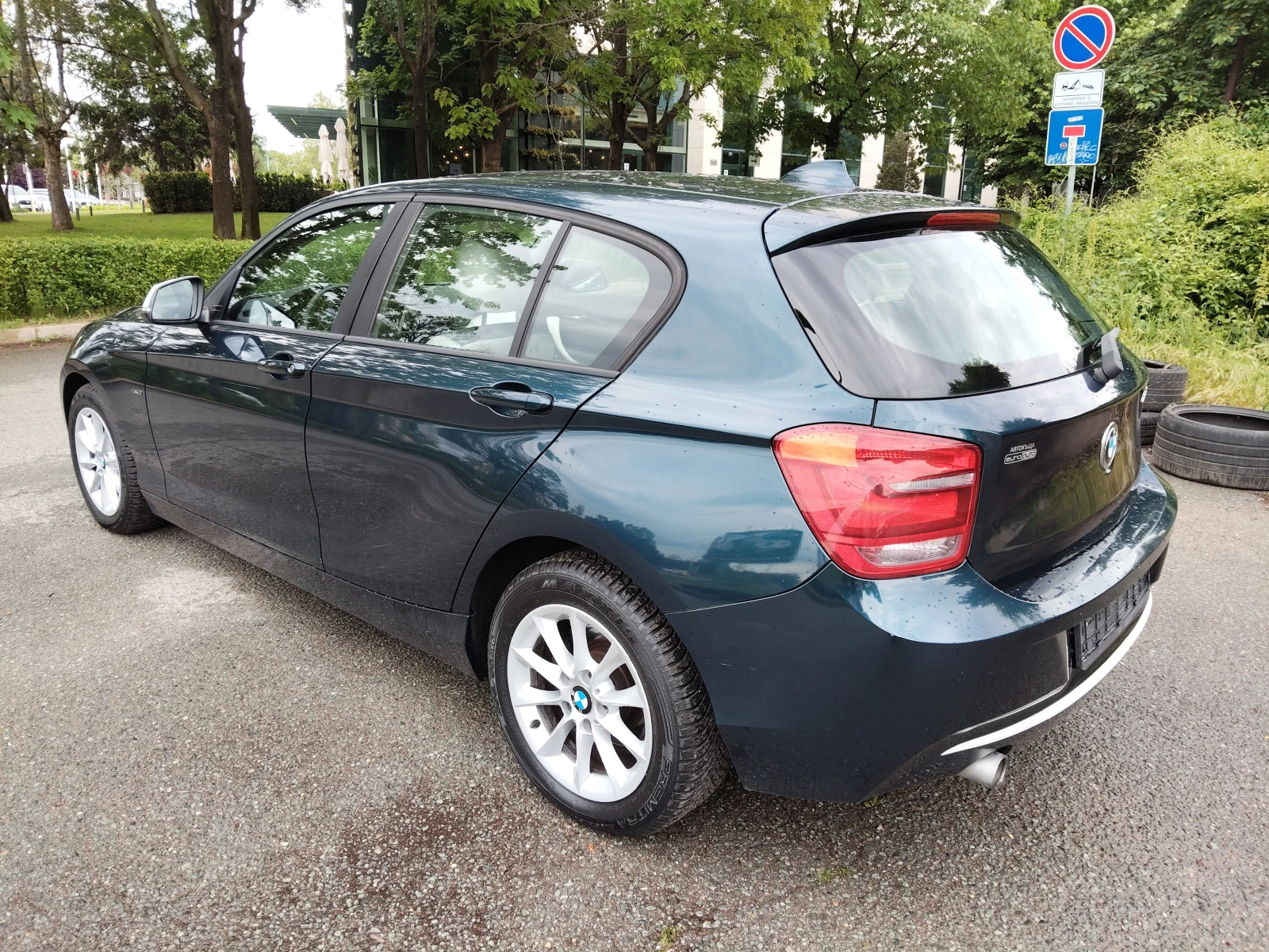 BMW 118 d 143ps URBAN, снимка 4 - Автомобили и джипове - 54686411