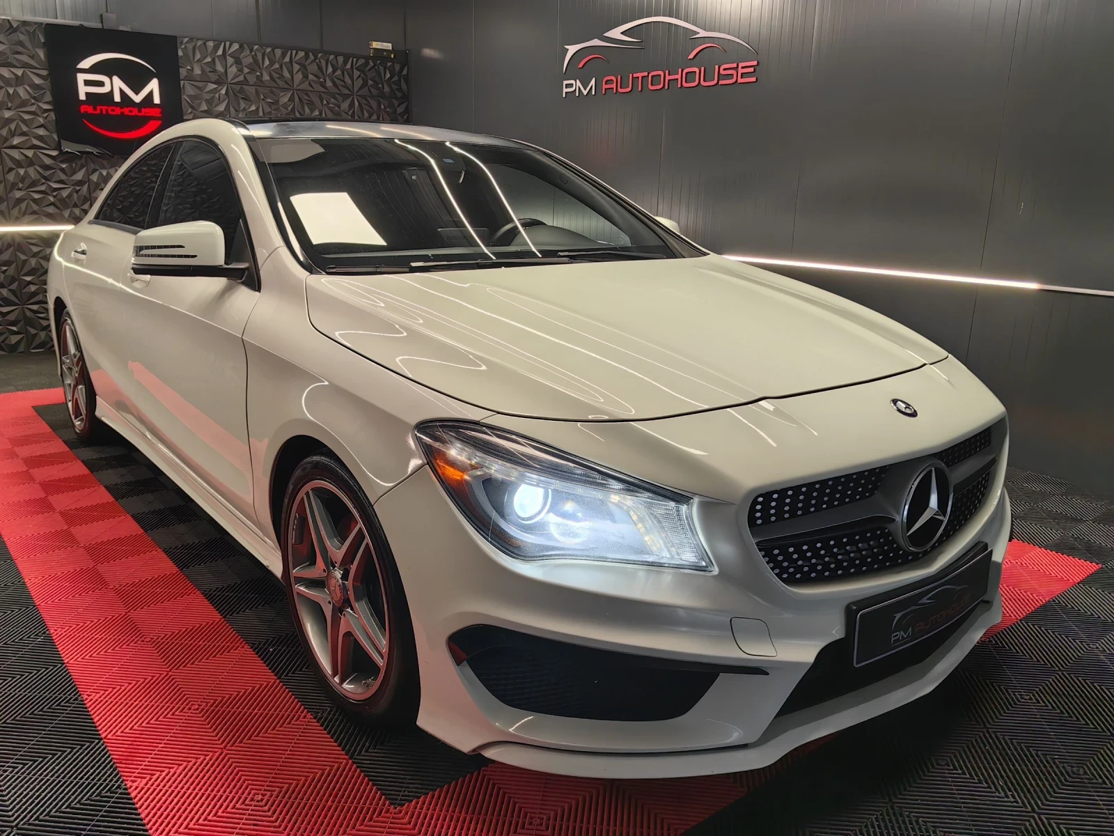 Mercedes-Benz CLA 250 4-MATIC* AMG* ПАНО* CARBON* MEMORY* НАВИ* ПОДГРЕВ*
