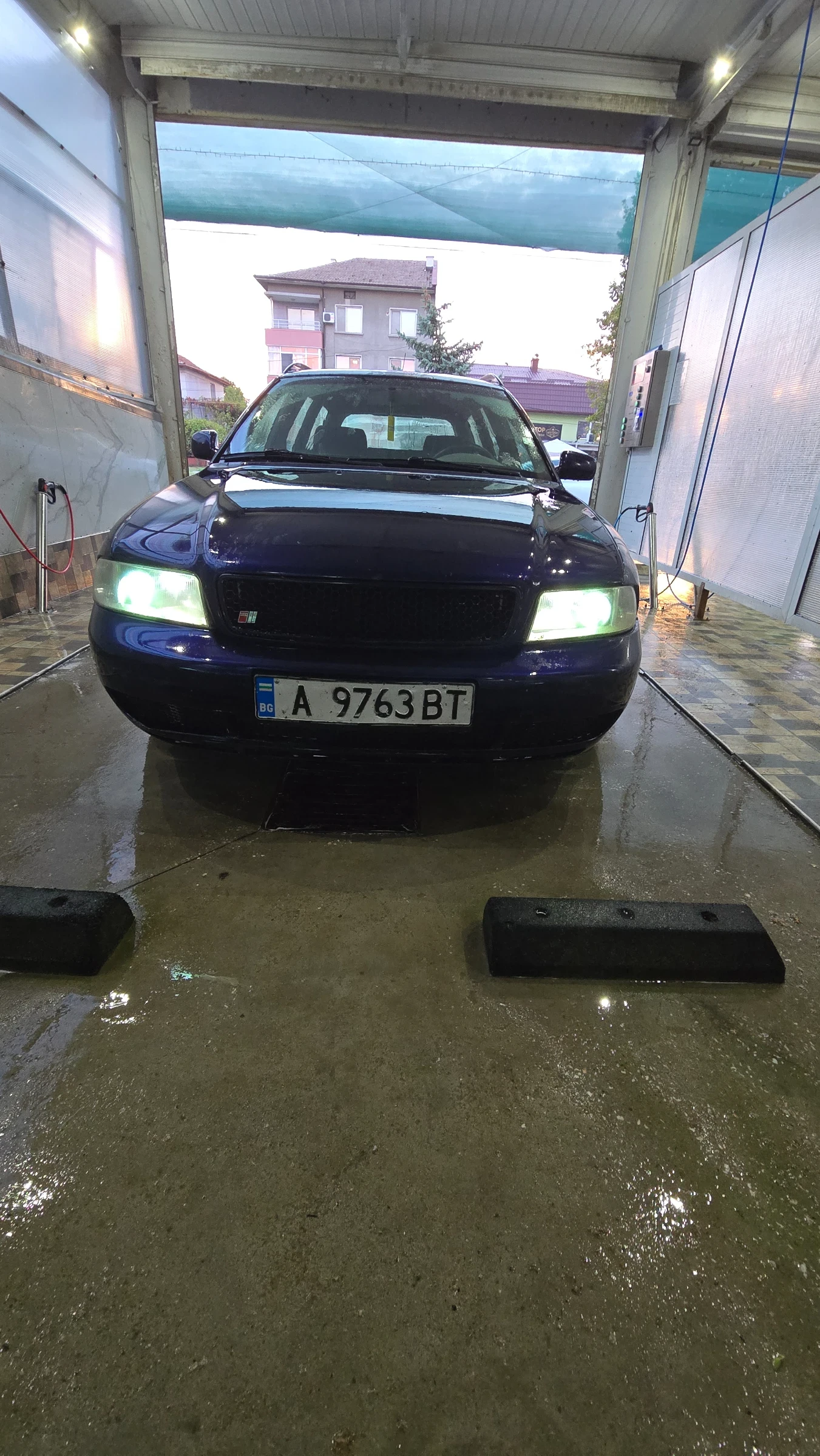 Audi A4, снимка 6 - Автомобили и джипове - 55335018