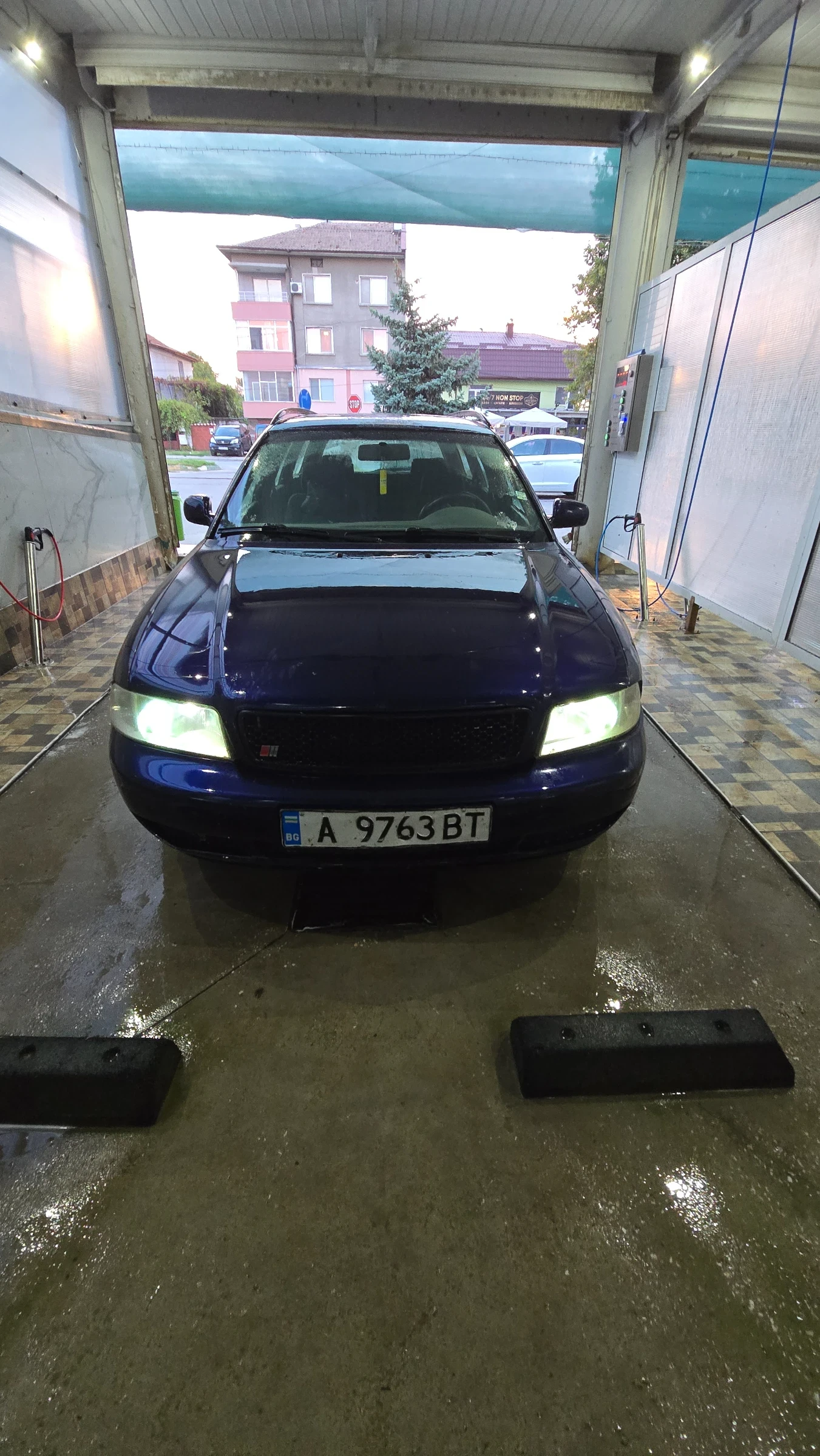 Audi A4, снимка 7 - Автомобили и джипове - 55335018