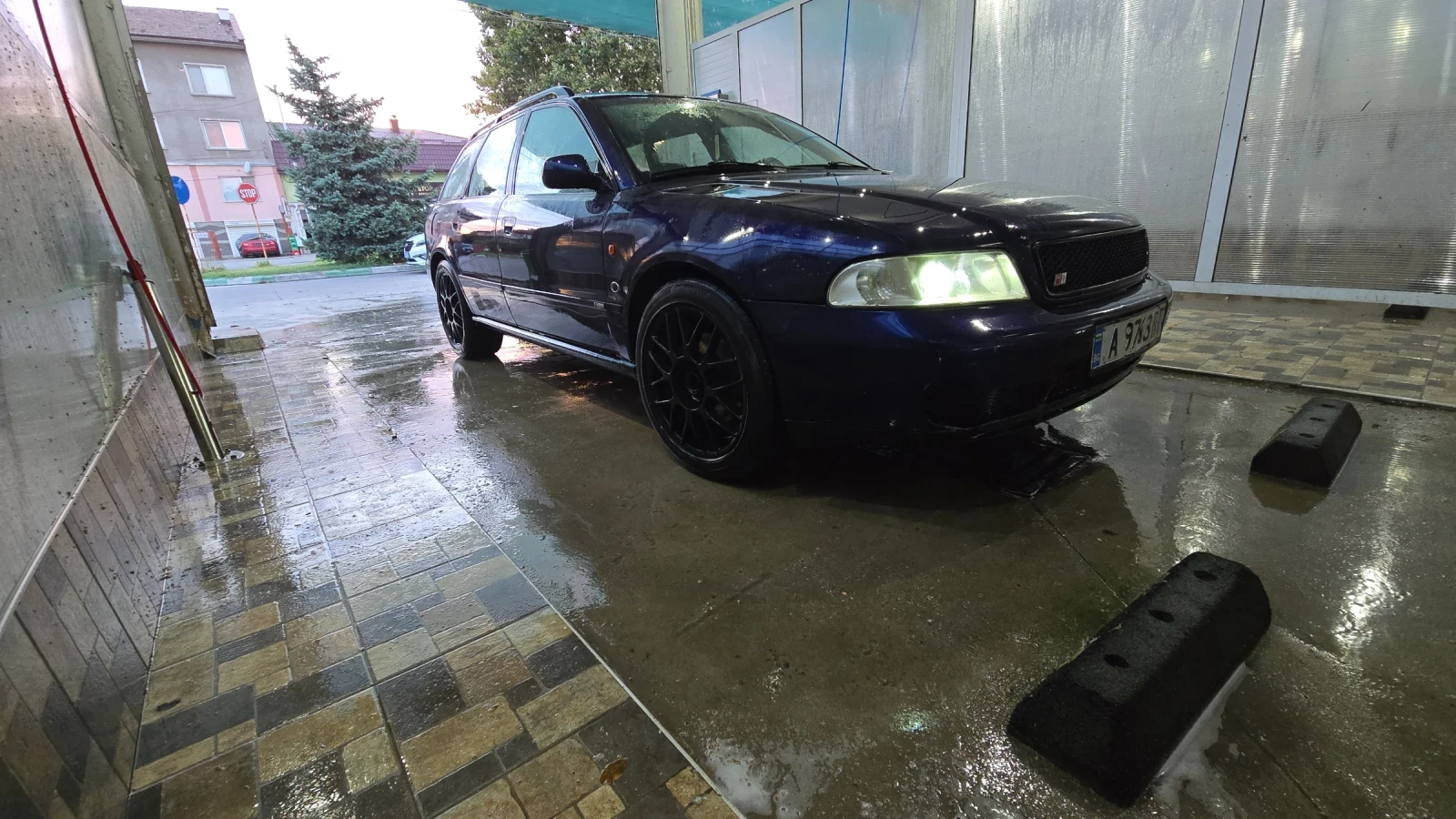 Audi A4, снимка 8 - Автомобили и джипове - 55335018